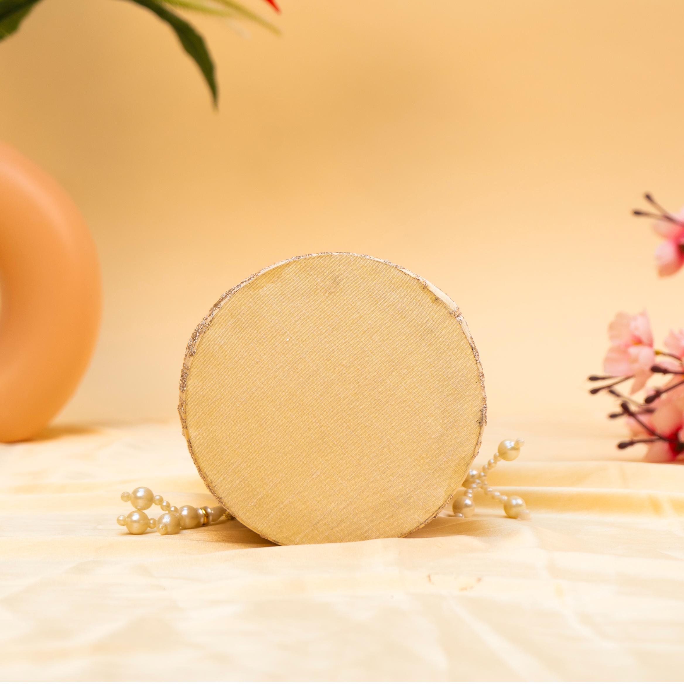 Tradition Weave Potli