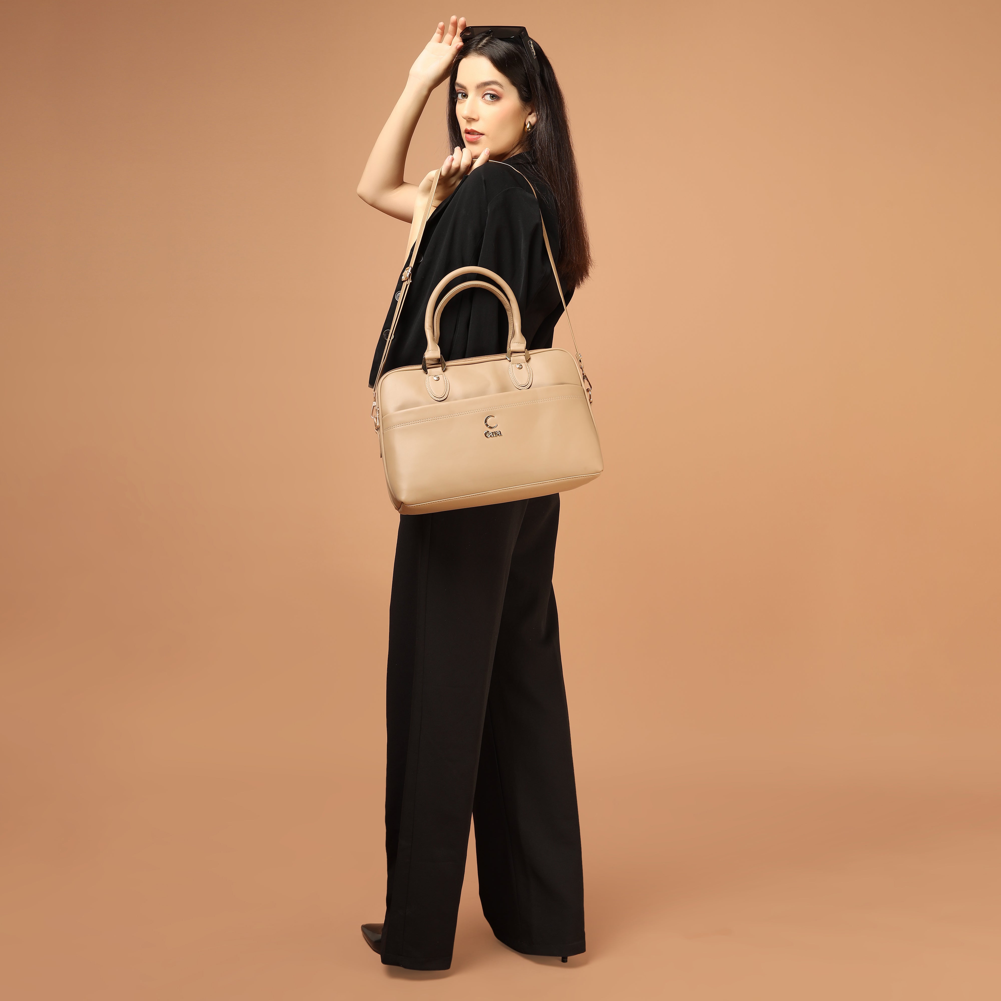 Classic Luxe Handbag | Cara