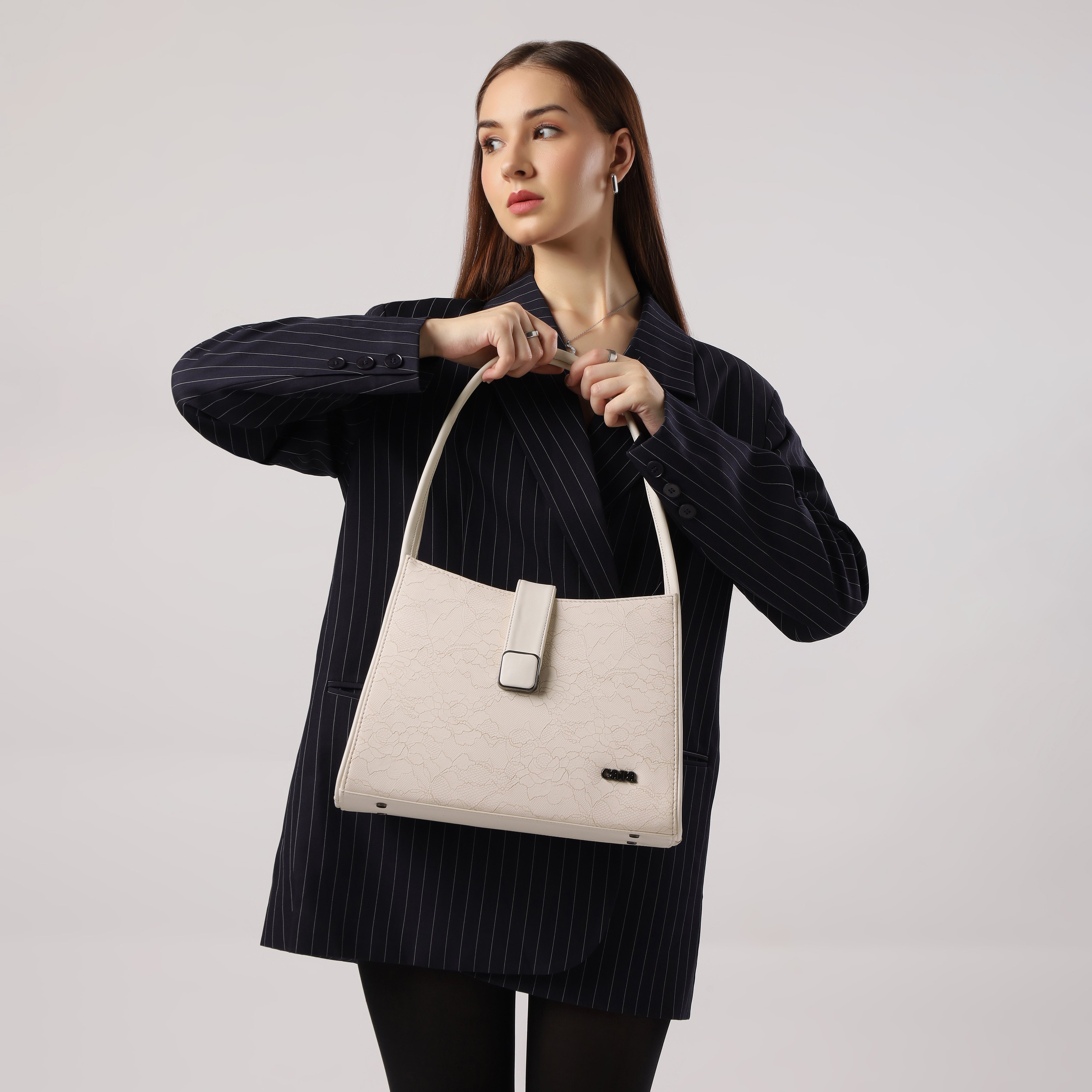 Beige Tote-ally Yours | Cara