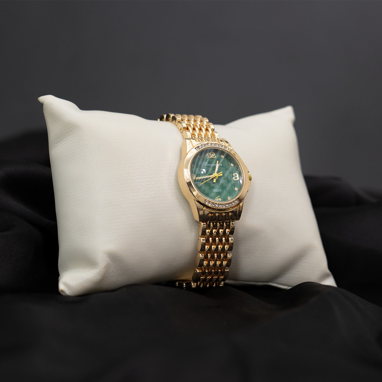 Grace Dial Watch