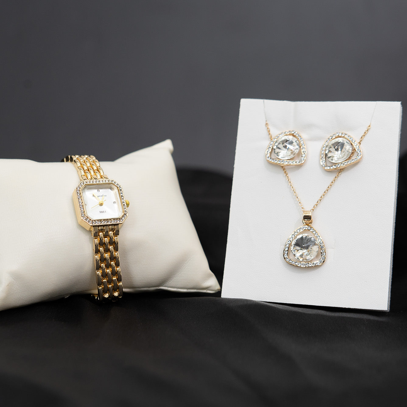 Classique Watch