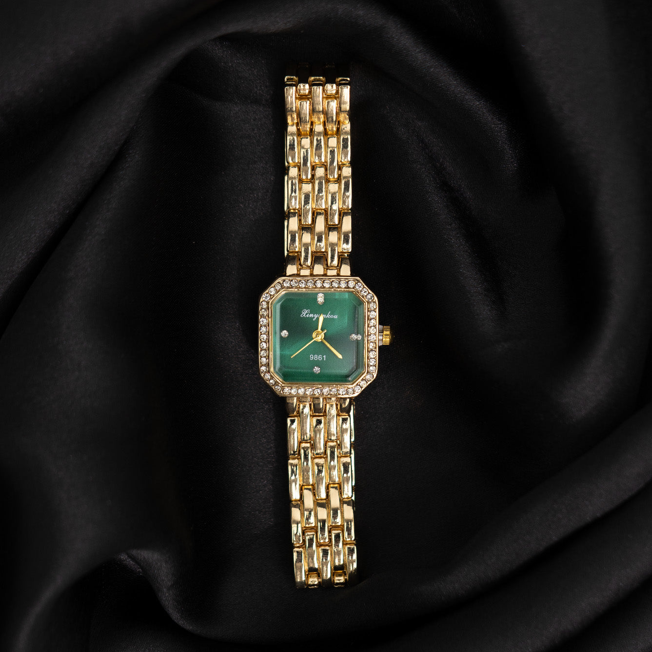 Velora Watch