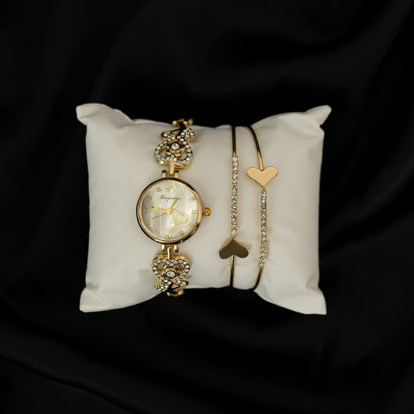 Lovelle Watch