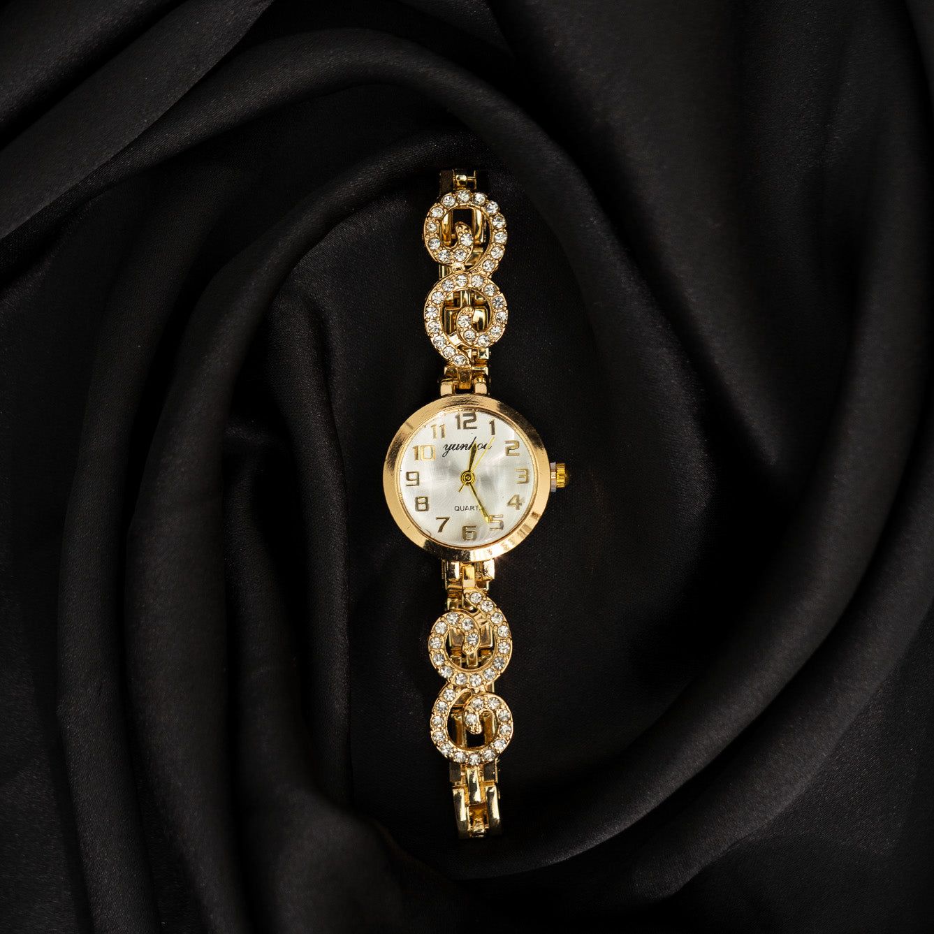 Circlora Watch