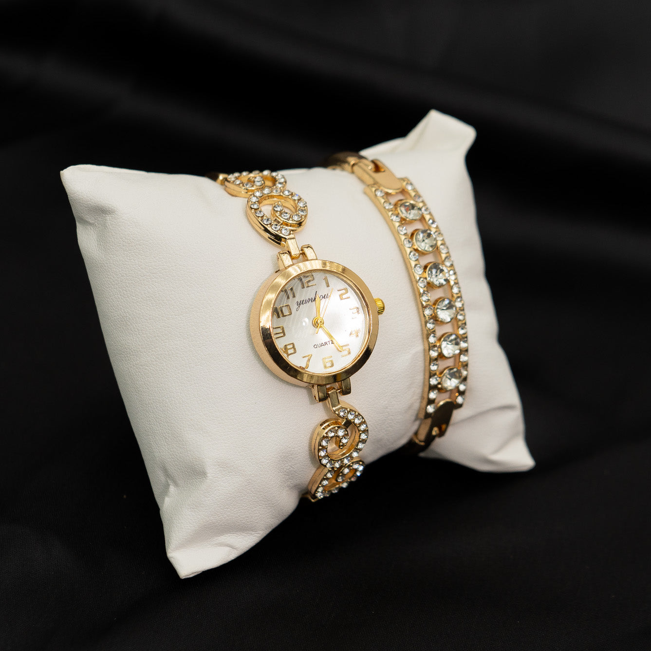 Circlora Watch
