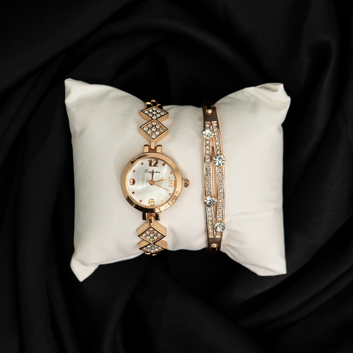Quadrora Watch