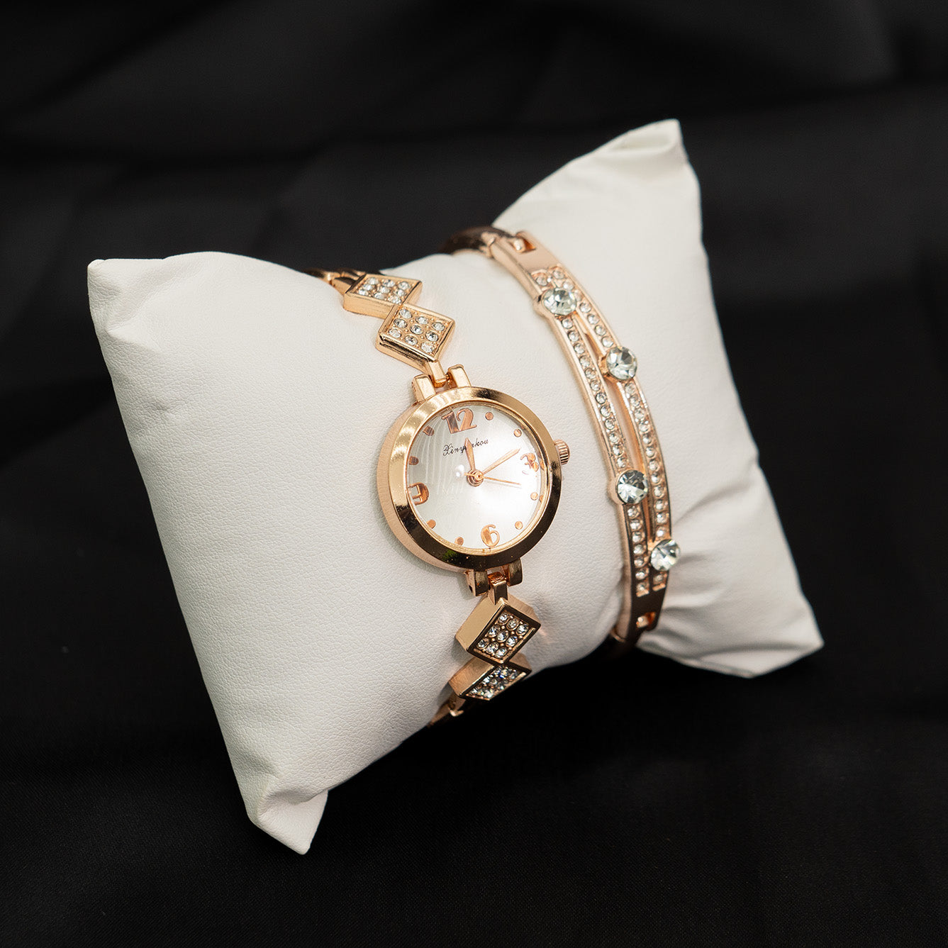 Quadrora Watch