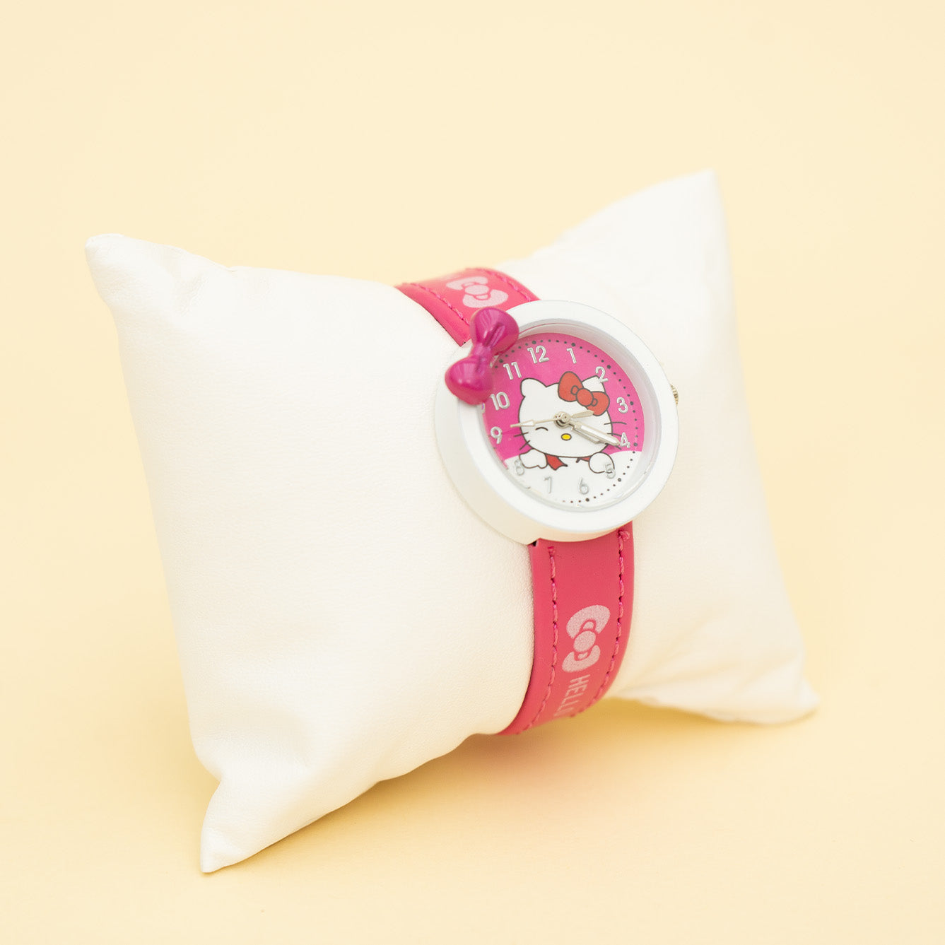 TinyTick Circle Watch