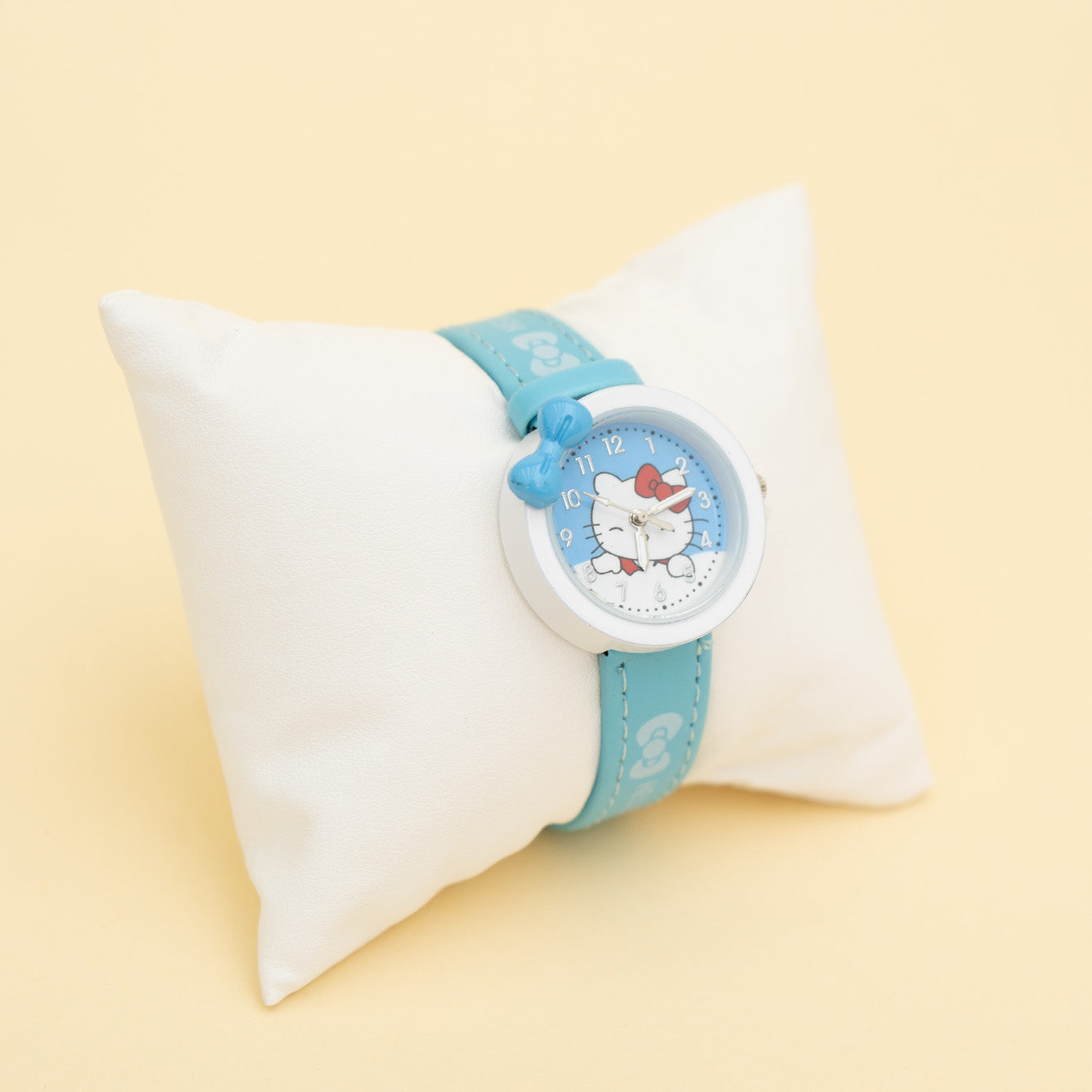 TinyTick Circle Watch